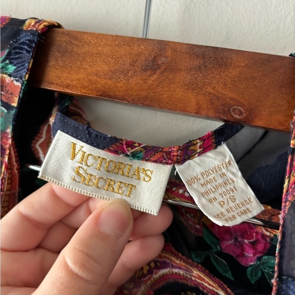 Vintage Victoria Secret floral  sleeveless top size S‎ - Picture 5 of 6